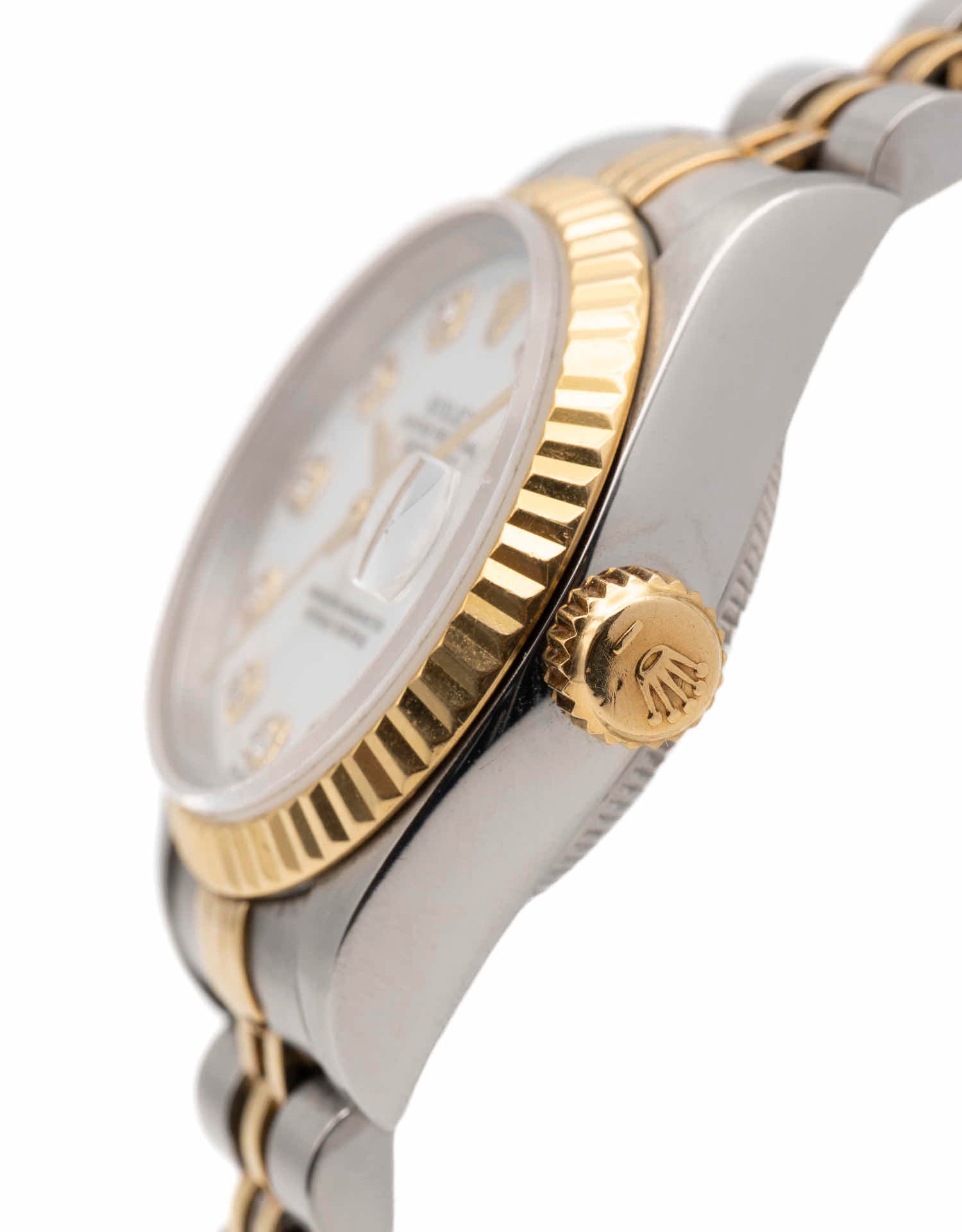 https://trottersjewellers.com/wp-content/uploads/2026/05/357942c8-1672-4af4-858b-b2ba8a6fa9d5-1.jpg