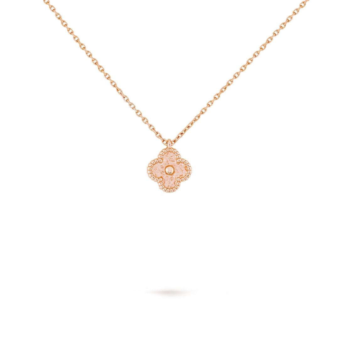 https://cdn.shopify.com/s/files/1/0679/7780/6117/files/SweetAlhambrapendantrosegold.jpg?v=1727726521